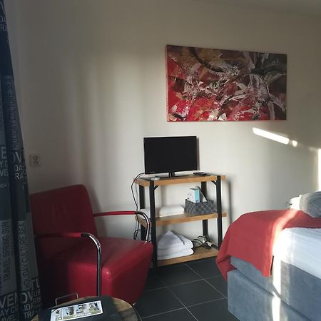 B&B Bovenweg Ренен Номер фото
