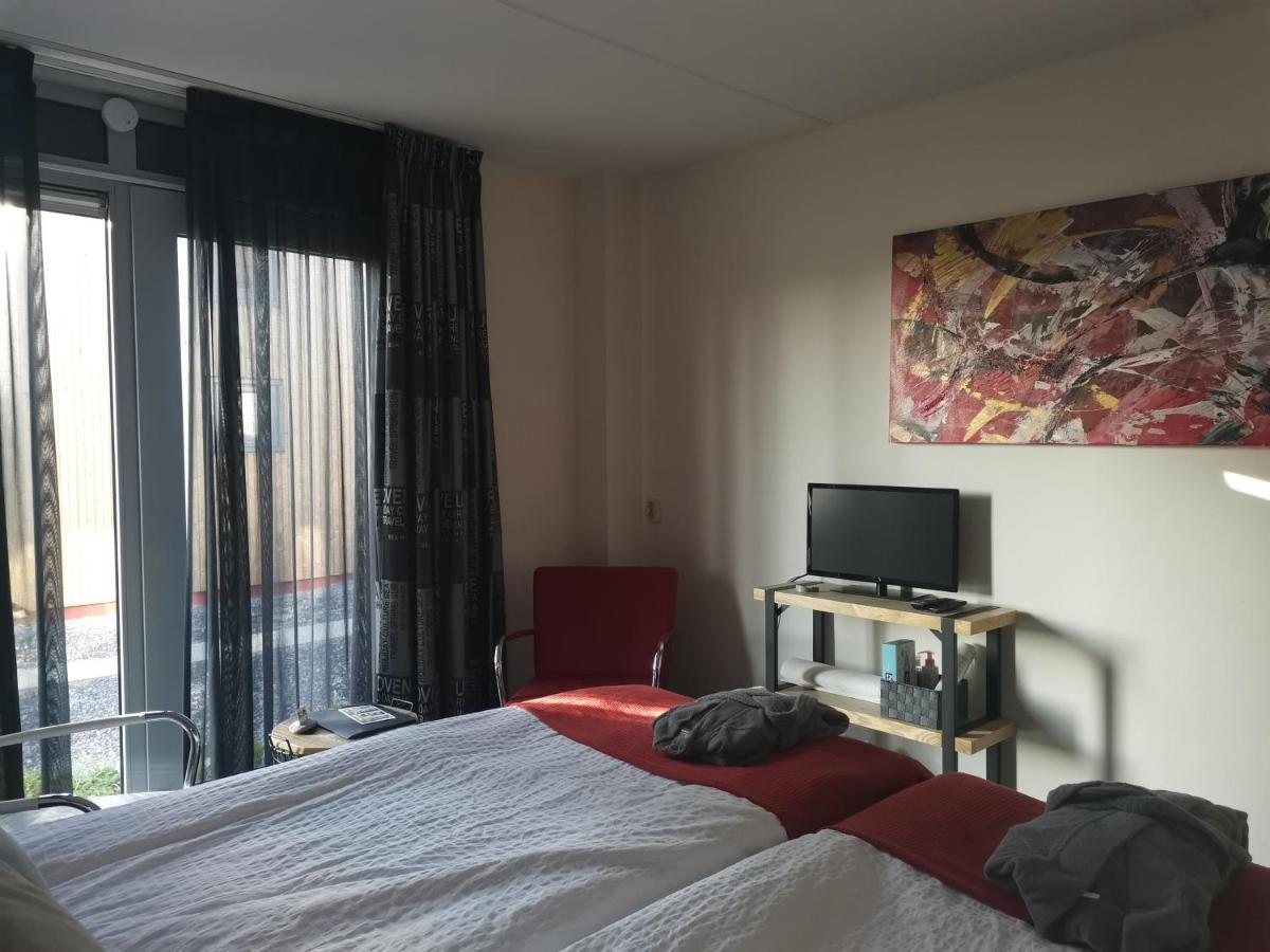 B&B Bovenweg Ренен Экстерьер фото