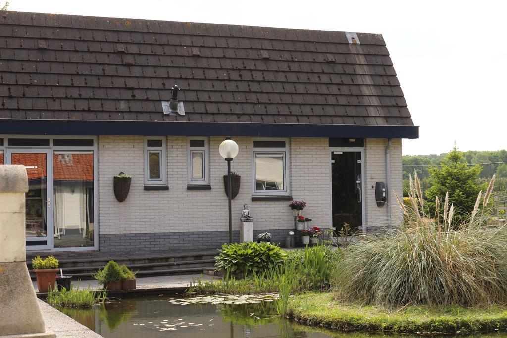 B&B Bovenweg Ренен Экстерьер фото